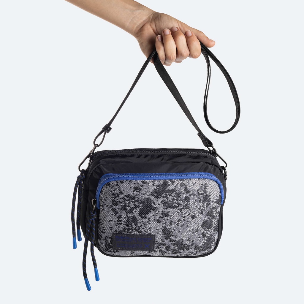DEEP CROSSBODY BLACK (6)