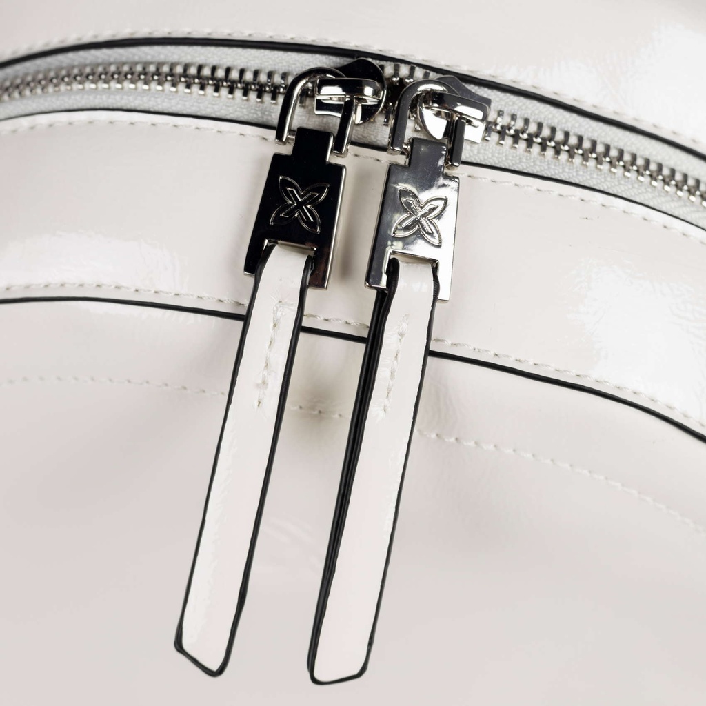 MH BACKPACK SS25 C/WHITE (3)