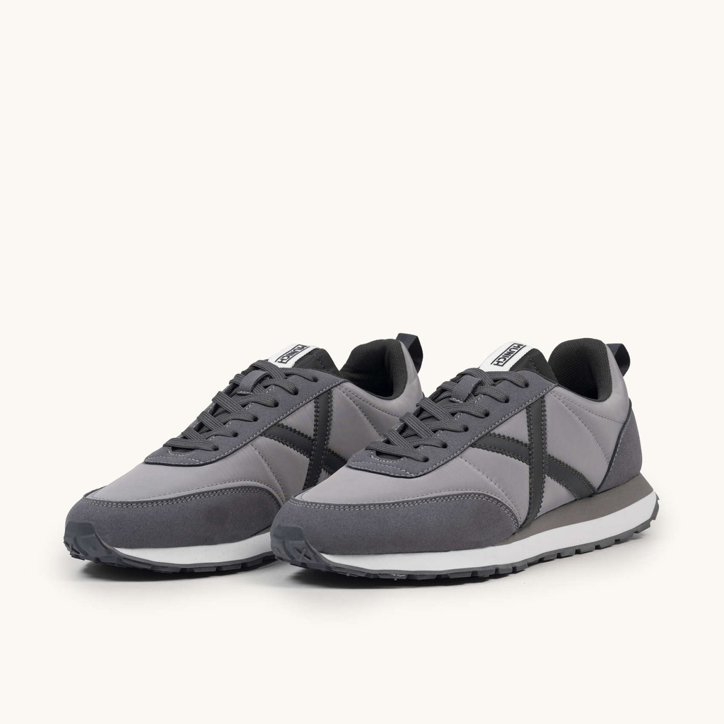 MUNICH RUSH 03 Retro Running Zapatilla Deportiva Gris con Detalles en Antracita y Negro (6)