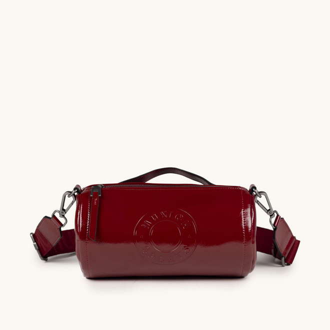 MH FW25 CROSSBODY BARREL C/RED (1)