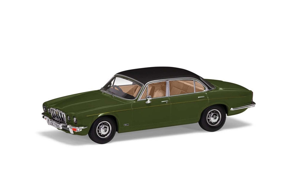 Jaguar XJ12 Series 2 LWB, Juniper Green.