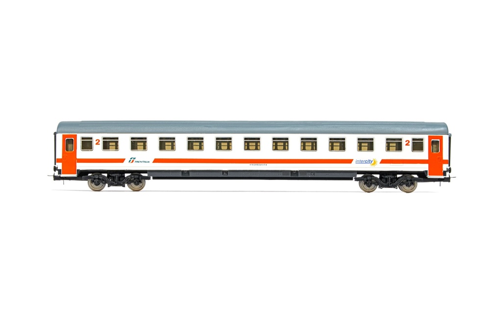 FS, carrozza di 2a classe, livrea 'Intercity Giorno'