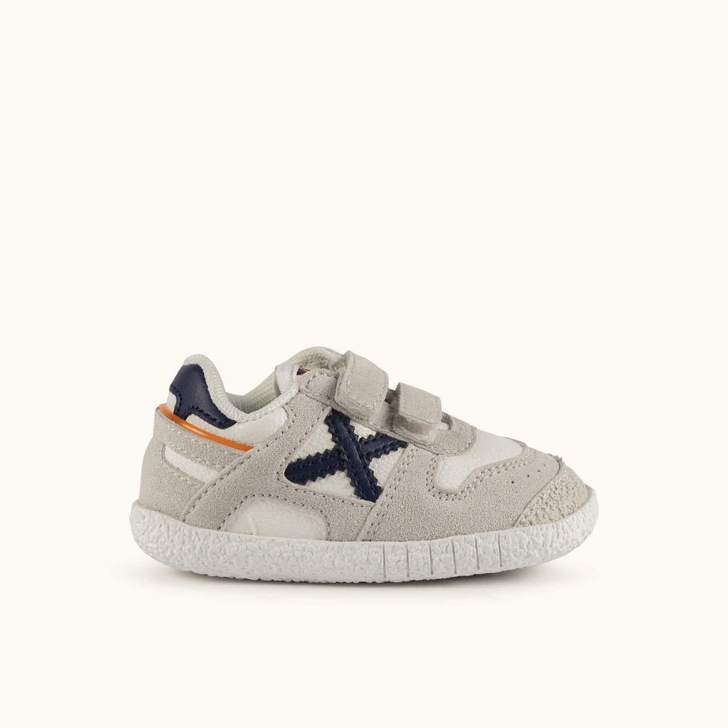 [8445648773930-18] MUNICH BABY GOAL W 36 Barefoot kids shoes Classic and flat trainers White and Grey with Double Velcro (18)
