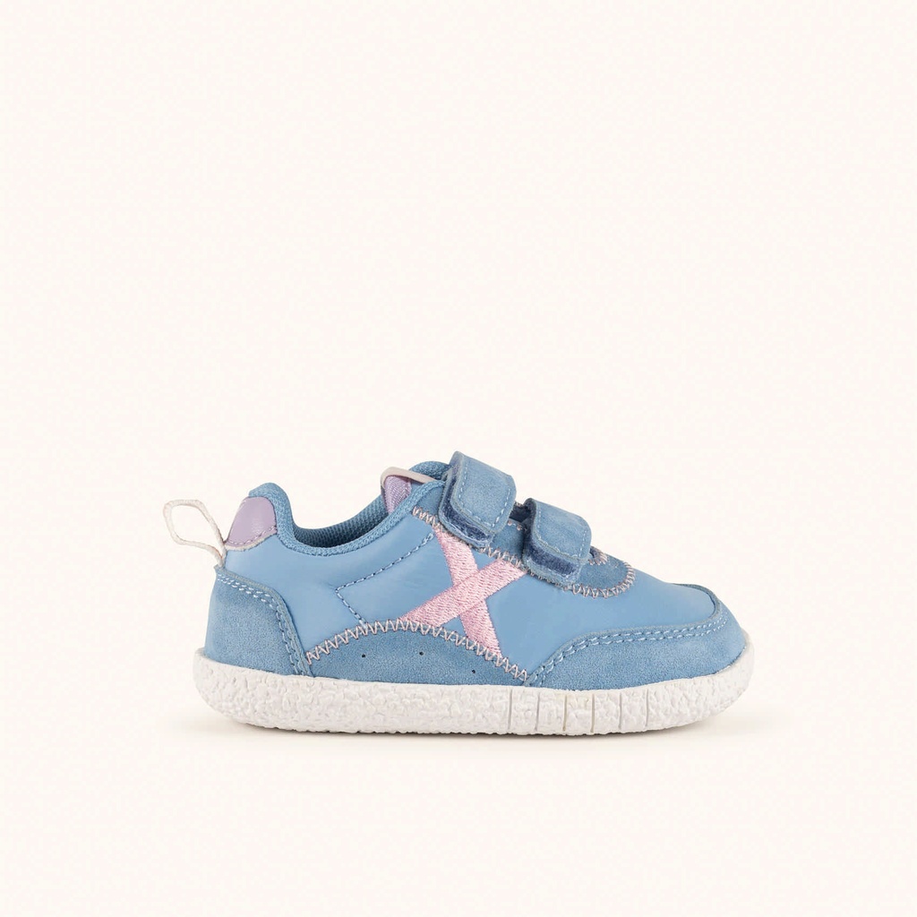 [8445648783663-28] MUNICH BABY KODA W 27 - Children's Barefoot sports trainers in sky blue and pink with double velcro fastening. (28)