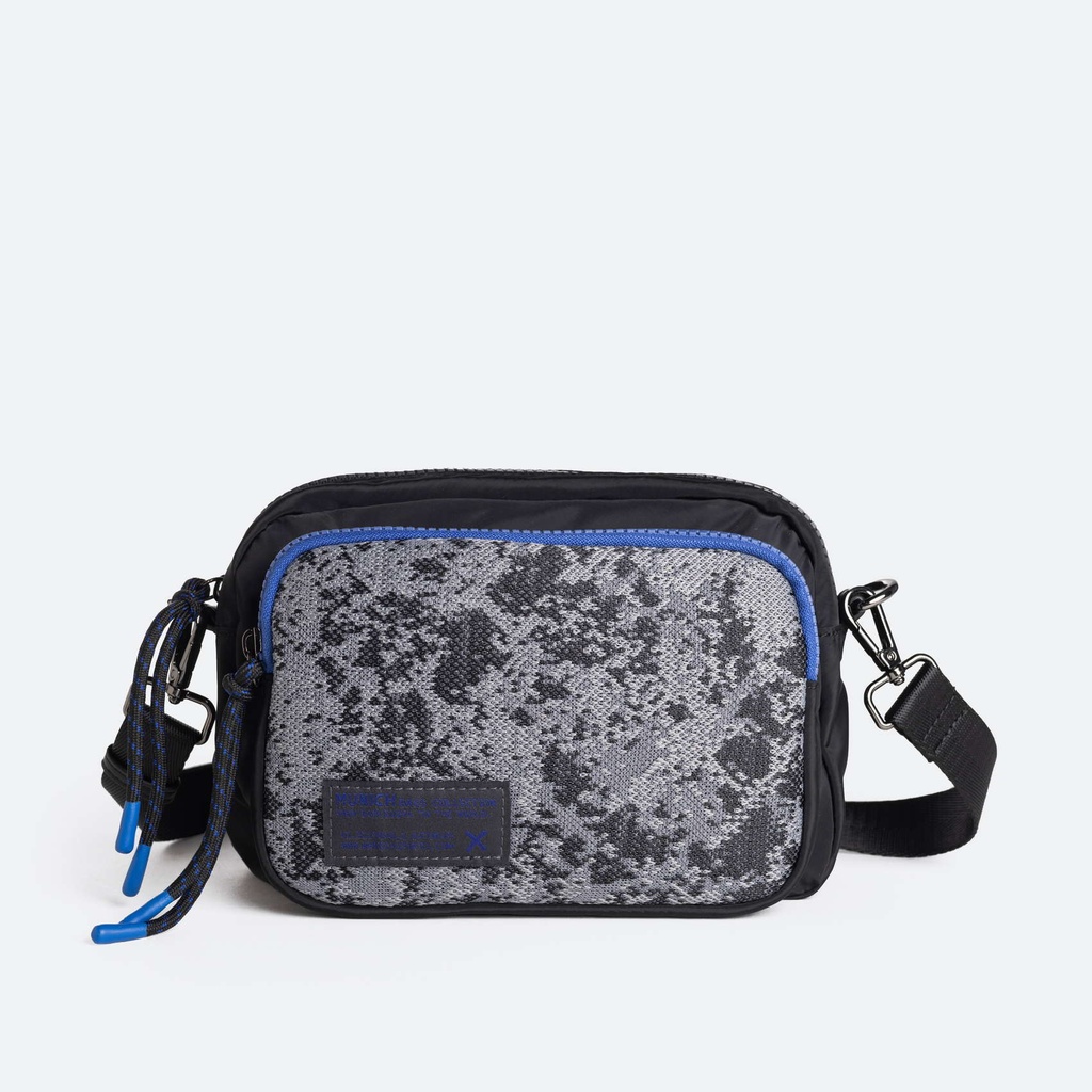 7113070 DEEP CROSSBODY BLACK