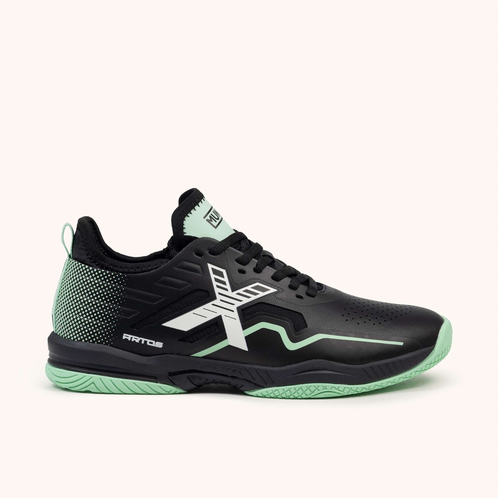 [4044105-36] MUNICH ARTOS 105 Zapatillas fÃºtbol sala diseÃ±o tÃ©cnico negro y verde (36)