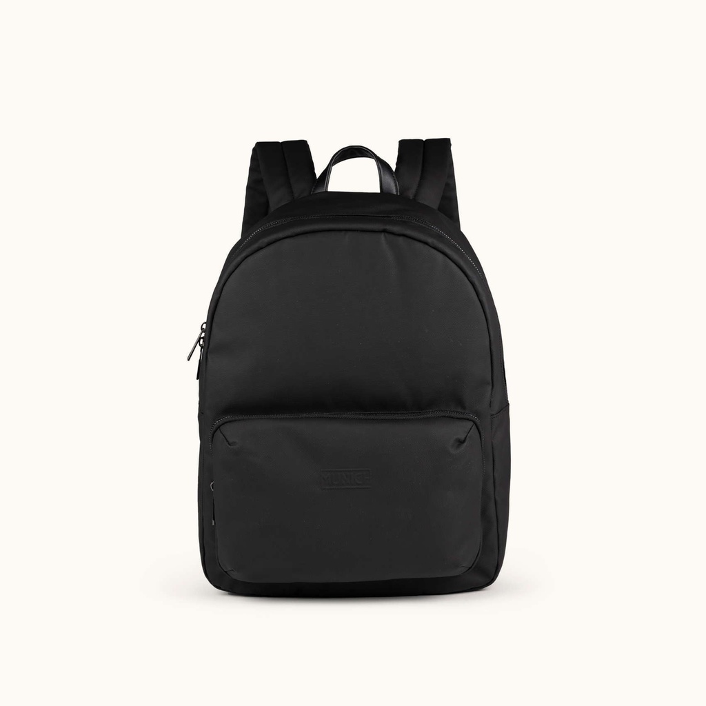 Mochila sostenible urbana negra PEAK RECYCLED BACKPACK