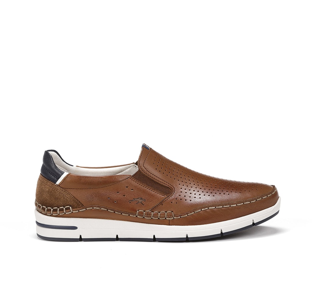 YANNIC F1445 Slip On MarrÃ³n